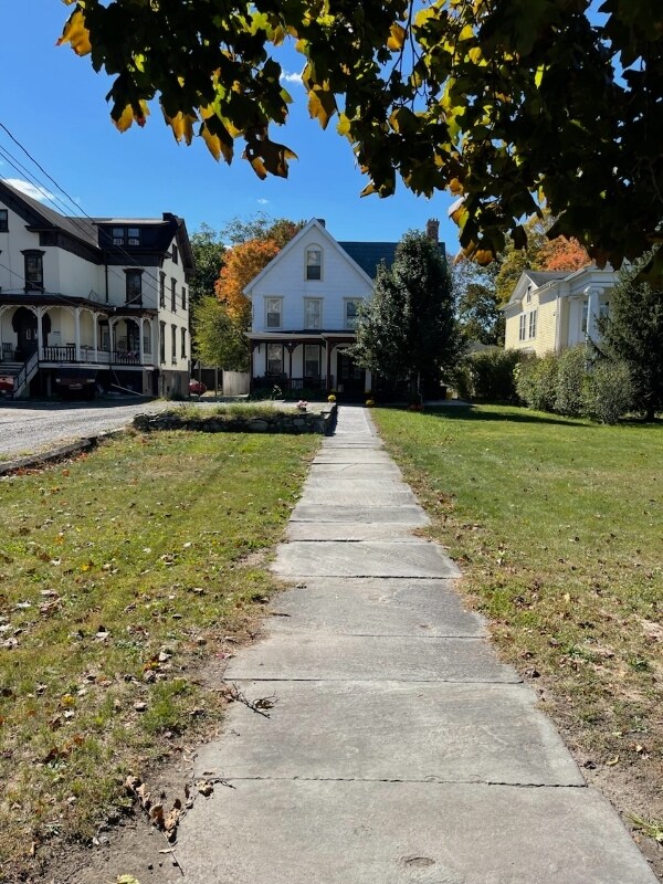 Building Photo - 23 E Main St