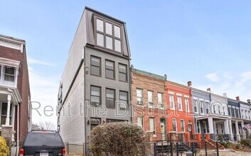 Building Photo - 254 15th St SE