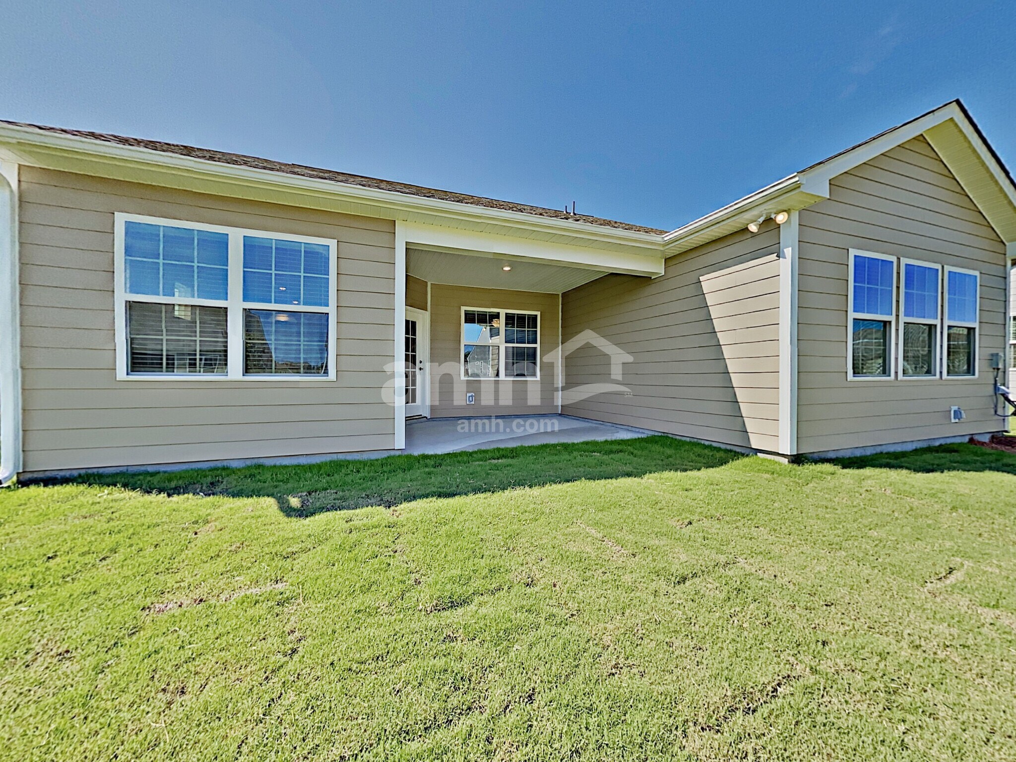 Building Photo - 14310 Hugh Dixon Way