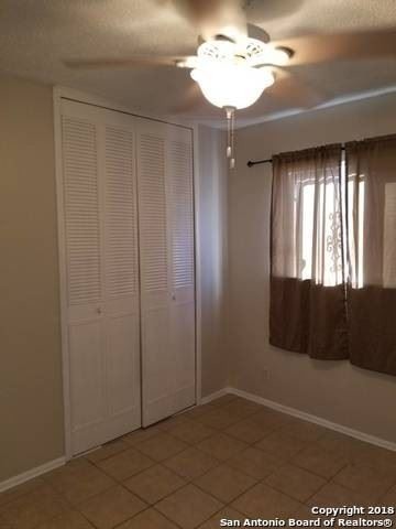 Building Photo - 3 br, 1.5 bath House - 6731 Red Bluff
