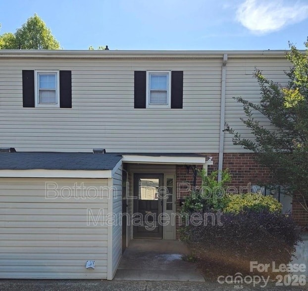 Building Photo - 5949 Quail Hollow Rd