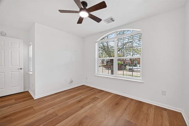 Building Photo - 2905 Fountain Brook Ct