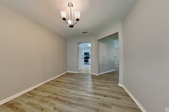 Building Photo - 16624 Foursquare Dr