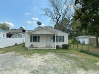 Building Photo - 109 E I St