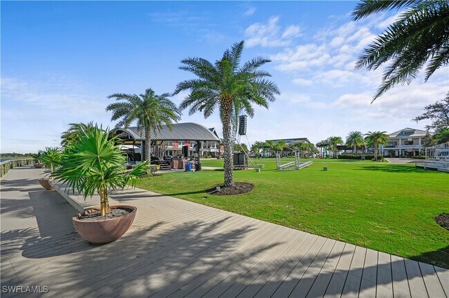 Building Photo - 43030 Greenway Blvd