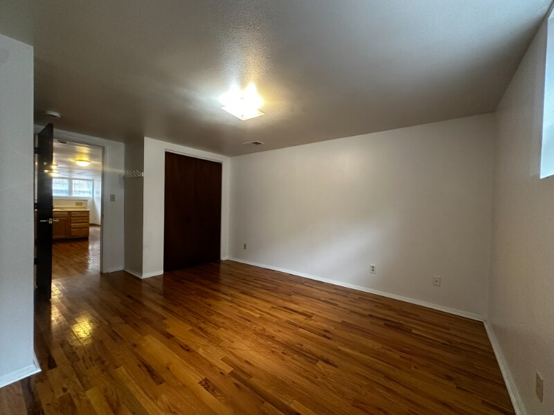 Building Photo - 428 S Grant St