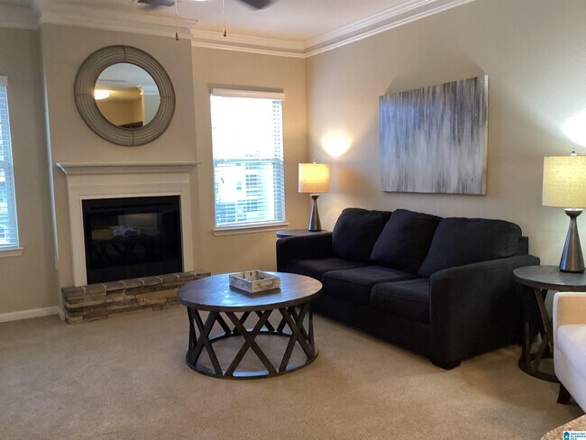 Building Photo - 5050 Cahaba River Rd