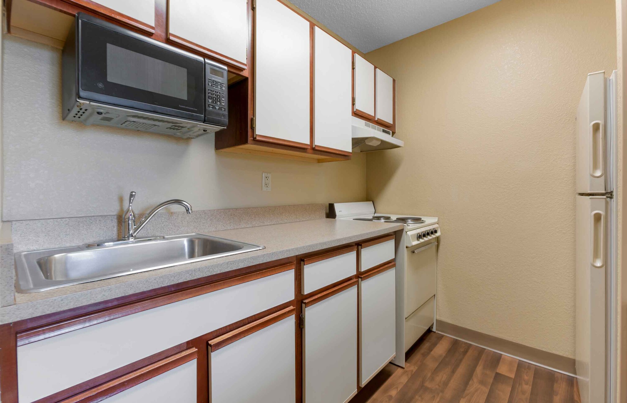 Building Photo - Furnished Studio-Toledo - Maumee