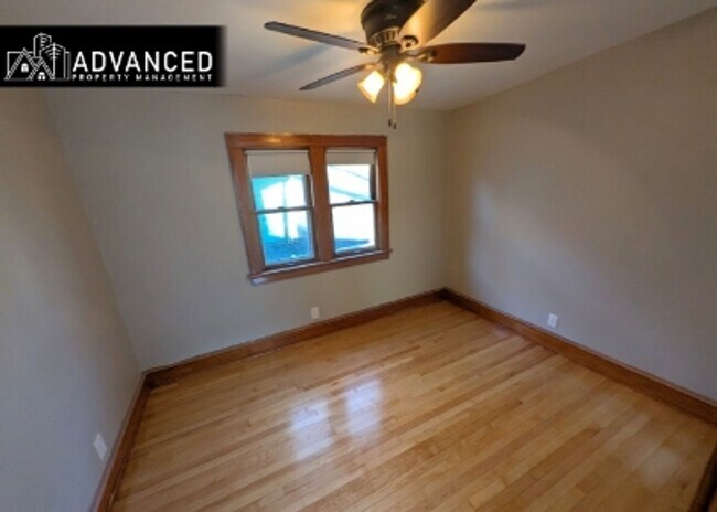 Building Photo - 3893 Dr. William Finlayson St