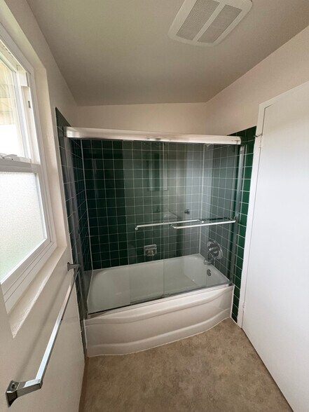 Building Photo - 12 Pacheco St