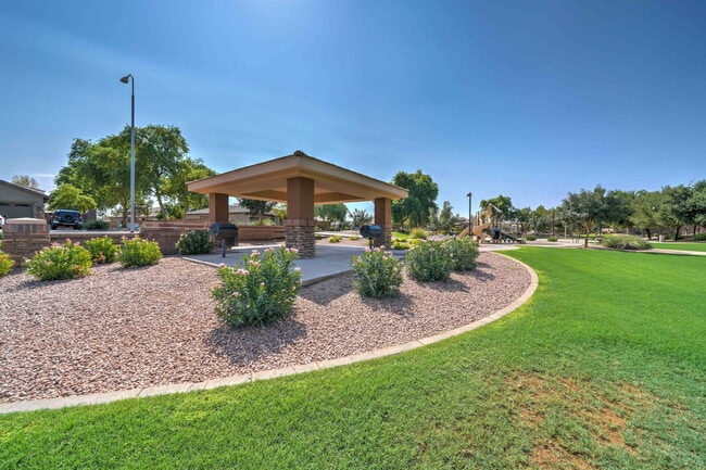 Building Photo - 4221 S Danyell Dr