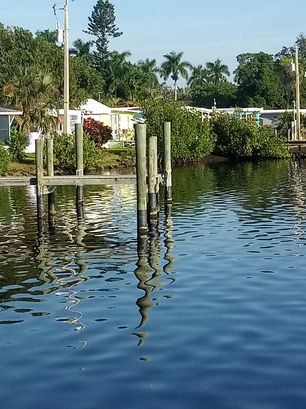 Building Photo - 1064 N Tamiami Trail