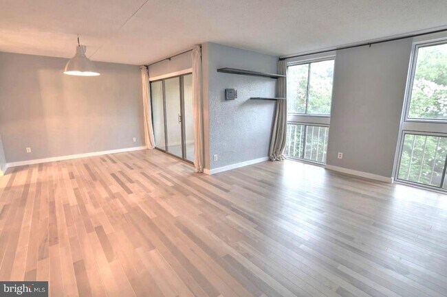 Primary Photo - 1578 Moorings Dr