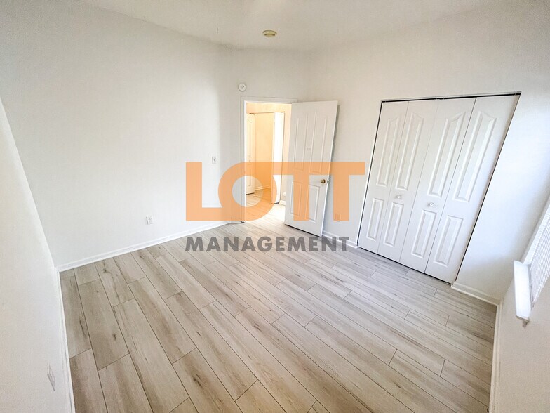 Building Photo - 106 Wilder Ct