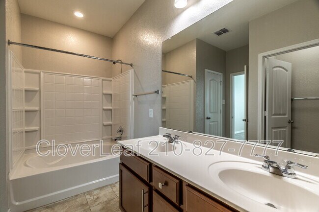 Building Photo - 682 Pond Springs