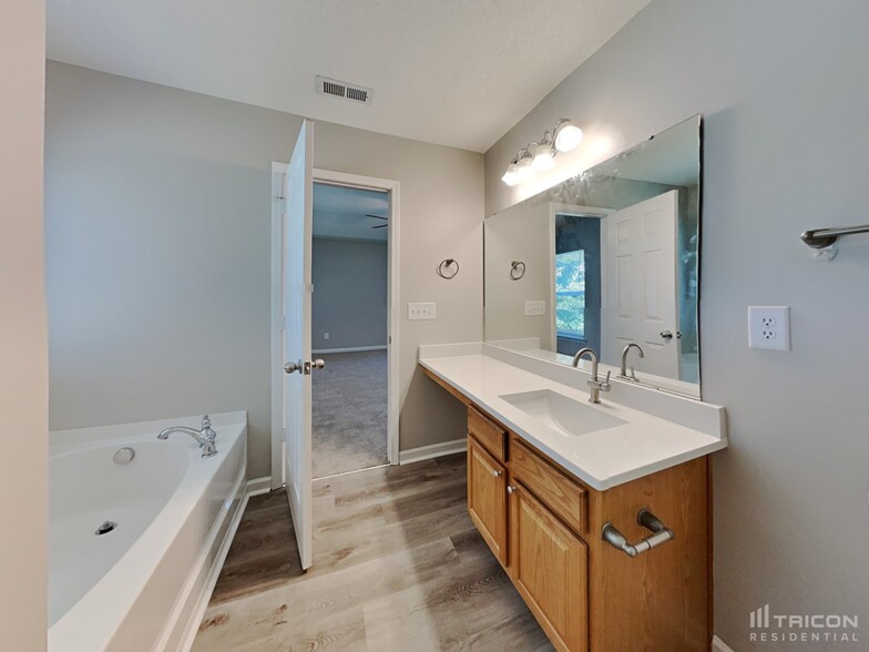 Building Photo - 3101 Cynthiana Ct