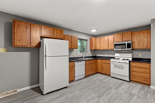 Building Photo - 834 Font Ln
