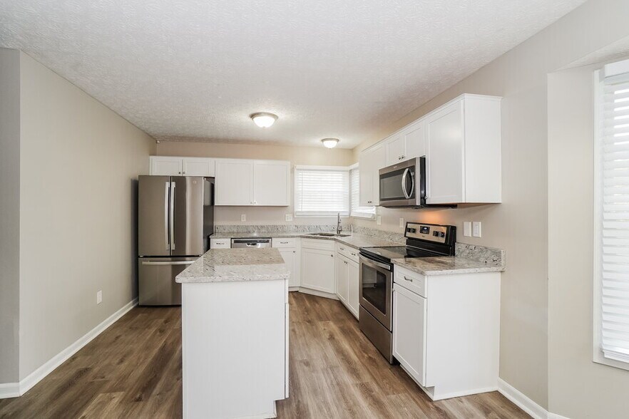 Building Photo - 5121 Tyler Henry Dr