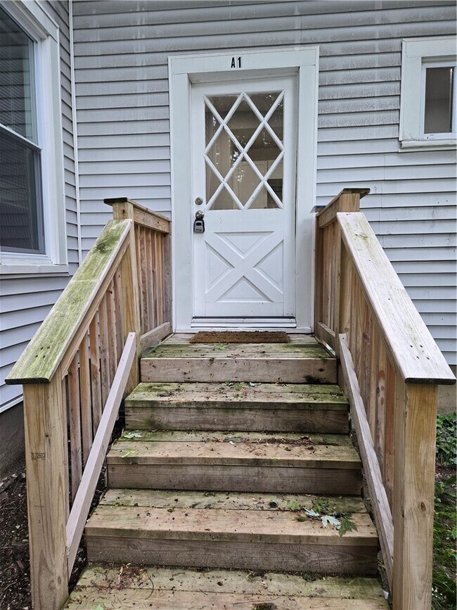 Building Photo - 2366 Spencerport Rd