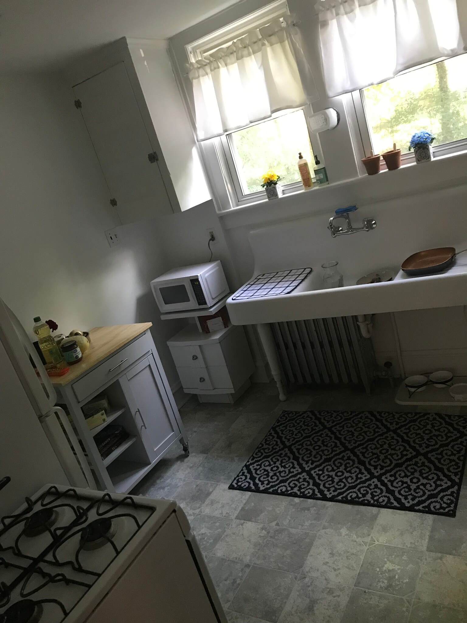 Kitchem - 2446 Dimmick Ave