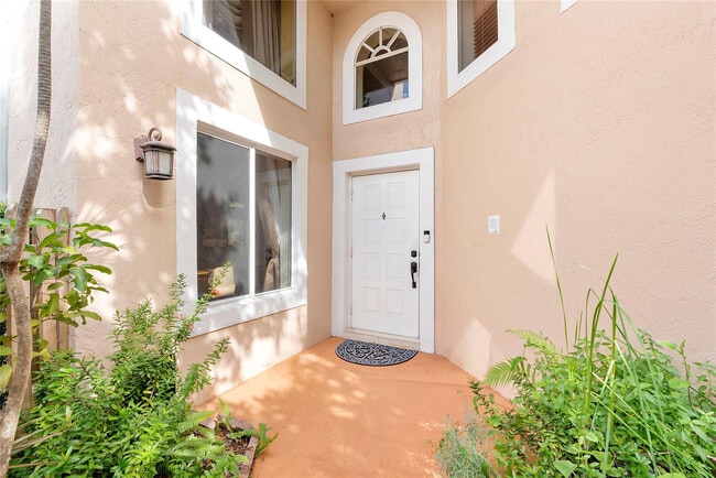 Building Photo - 10019 NW 5th St