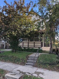 Building Photo - Downtown Apartment
