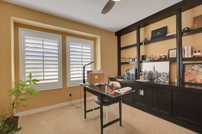 Building Photo - 15723 Parkhouse Dr