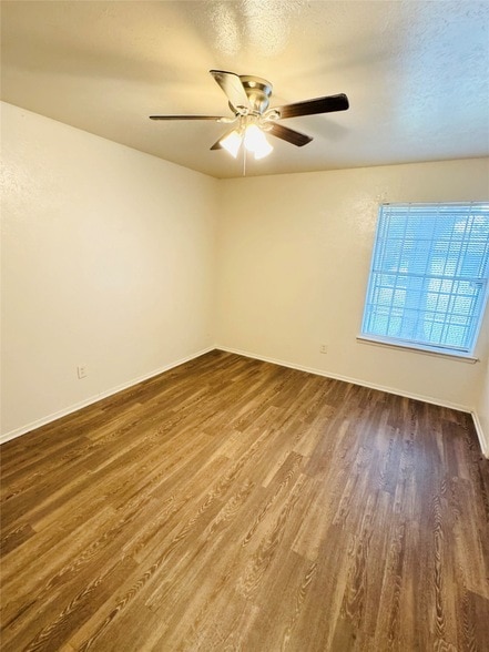 Building Photo - 2621 Concord Ln