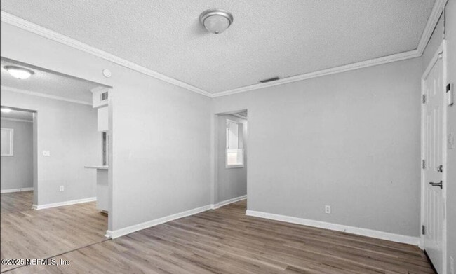 Building Photo - 1731 Melson Ave