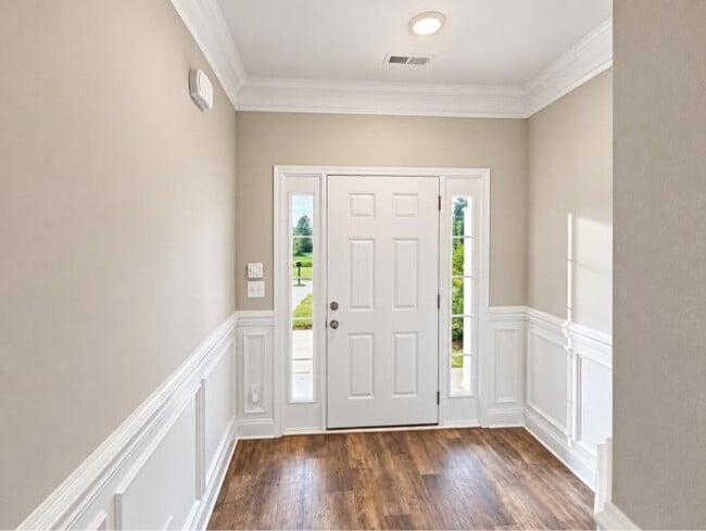 Building Photo - 1233 Black Oak Cir