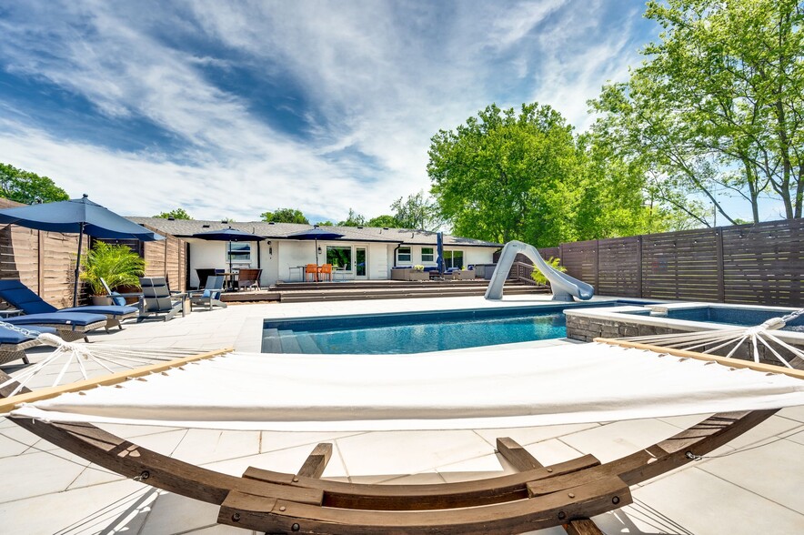 Building Photo - 131 Cumberland Shores Dr
