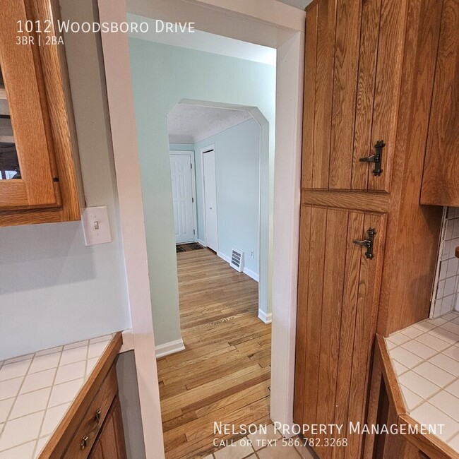 Building Photo - "Charming 3-Bedroom Home with 2 Full Baths...