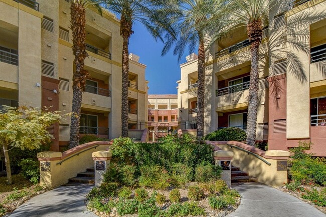 Building Photo - Discover Your New Home! Spacious 1-Bedroom Condo Near the Las Vegas Strip