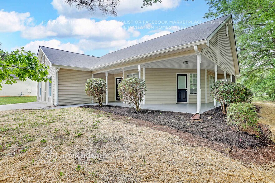 Building Photo - 30 Sable Cir