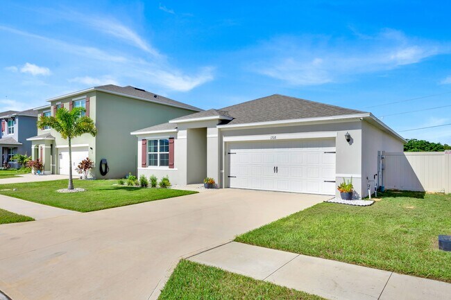 Primary Photo - 1708 Buckeye Rd