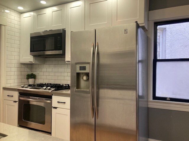 Building Photo - 2704 Channing Way