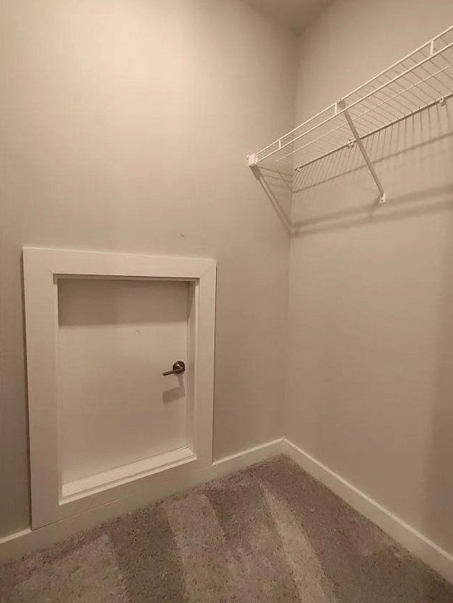 Building Photo - 417 Golden Mdw Ln