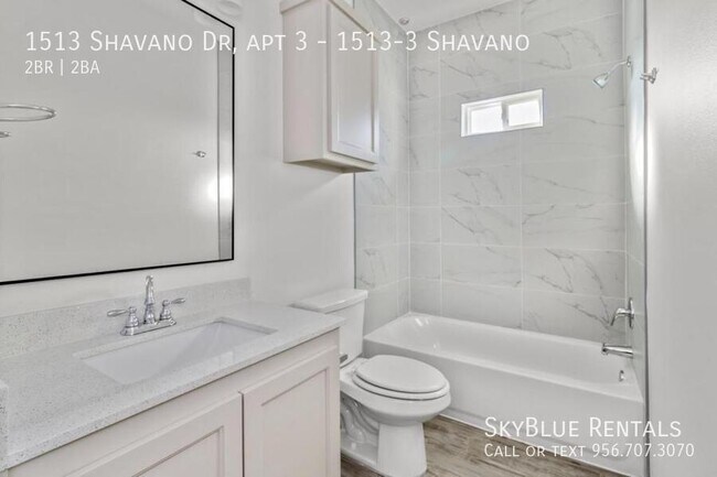 Building Photo - 1513 Shavano Dr