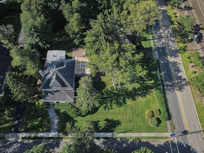 Building Photo - 91 Birchwood Rd