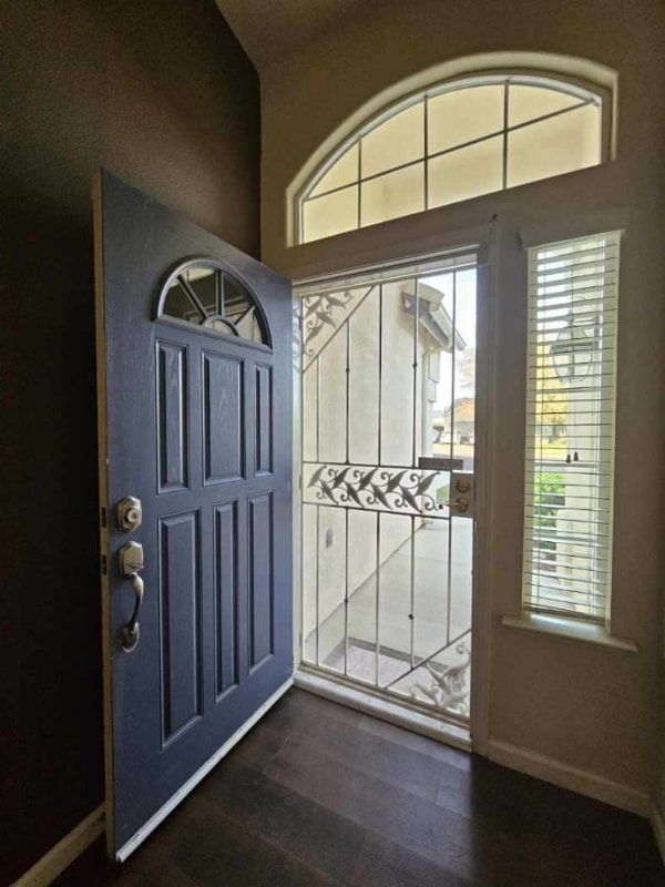 Building Photo - 1075 Sorrel Ave