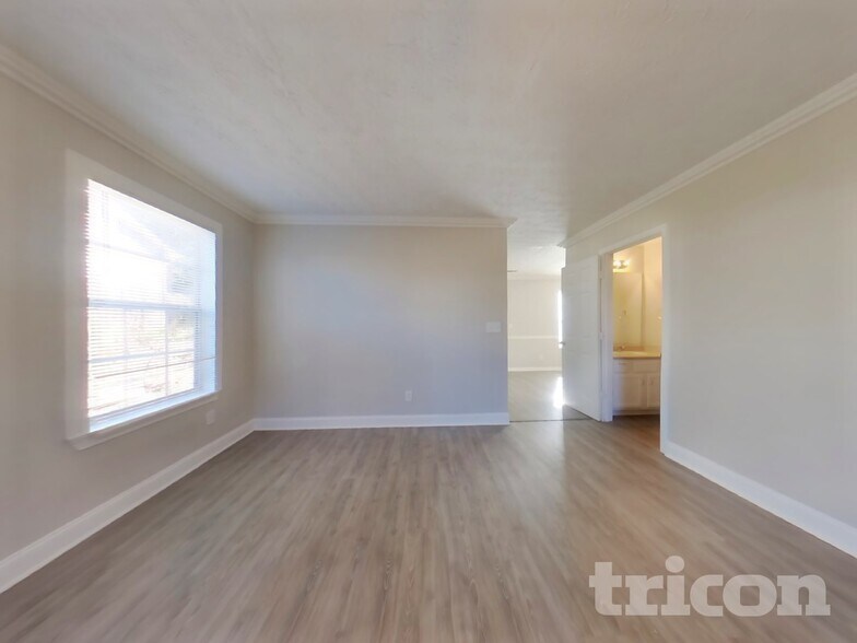 Building Photo - 34 Inverness Trce