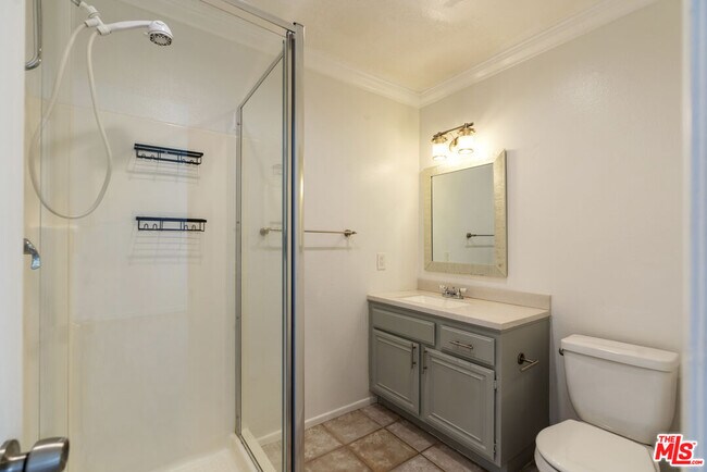 Building Photo - 1837 11th St