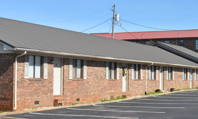 Interior Photo - Trac II Apartments at JSU Rentals