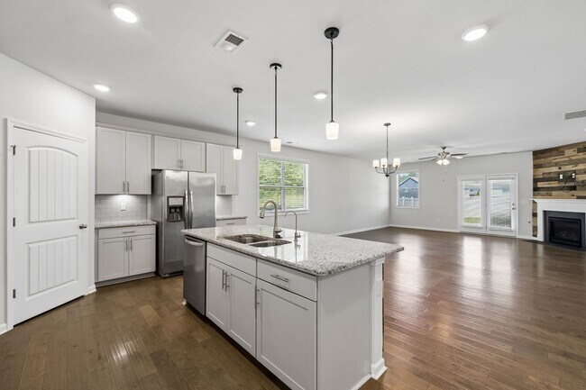 Building Photo - 6430 Hickory Bell Dr