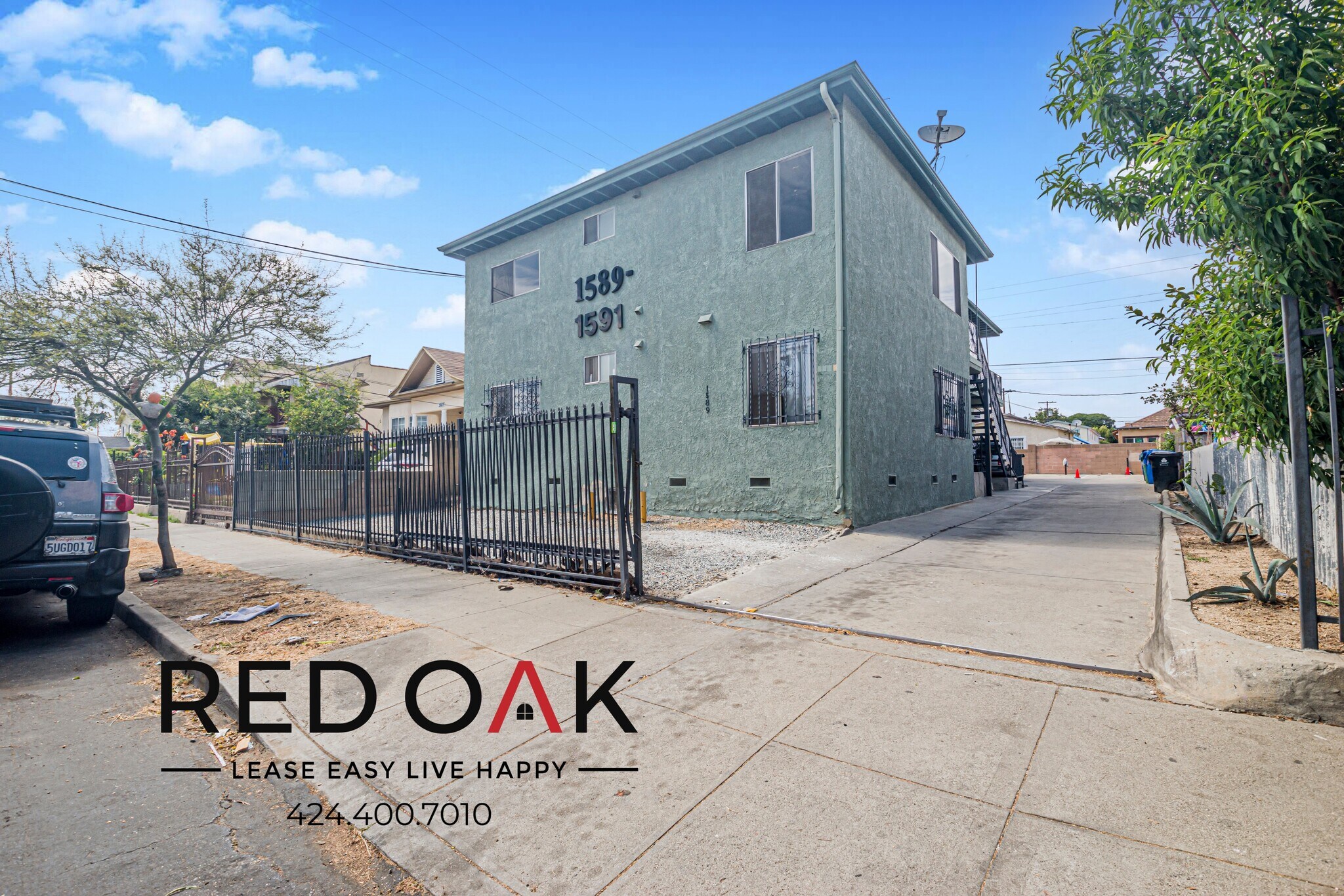 Building Photo - 1589 E 47th St