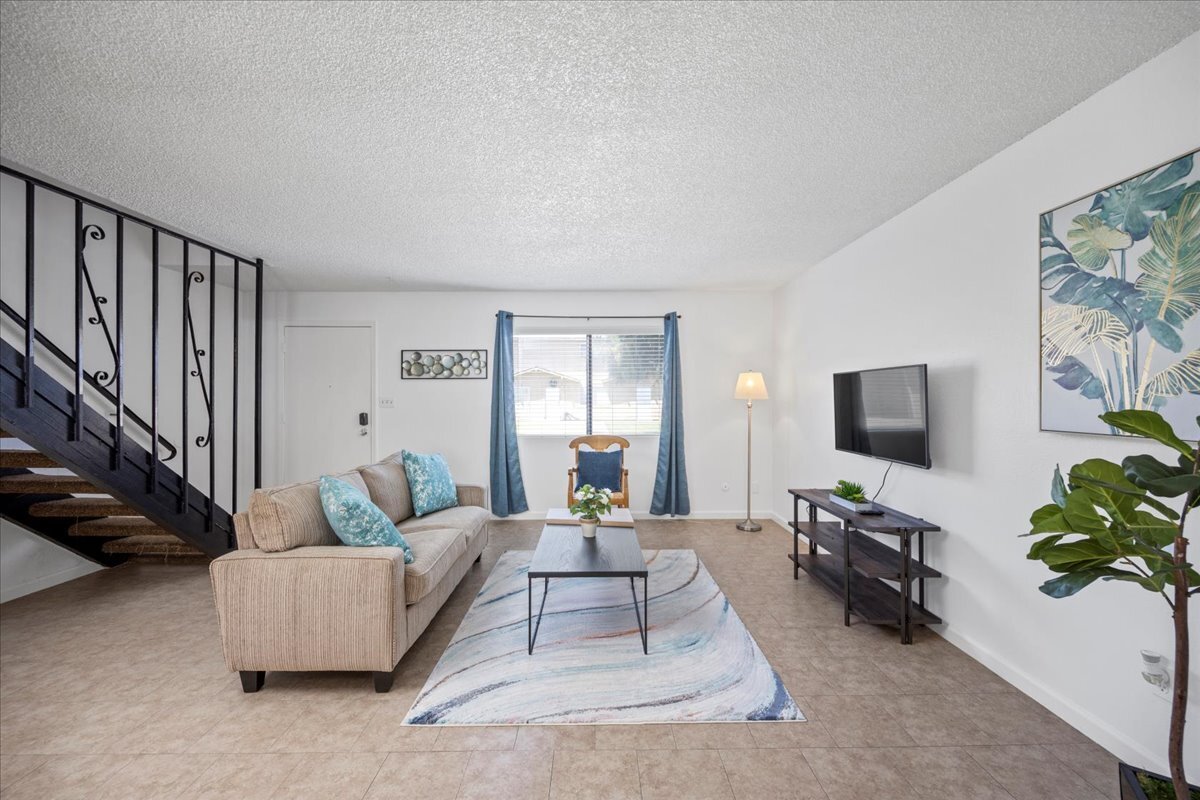 Building Photo - 4225 Parkwood Ct