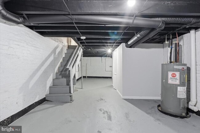 Building Photo - 2907 McElderry St
