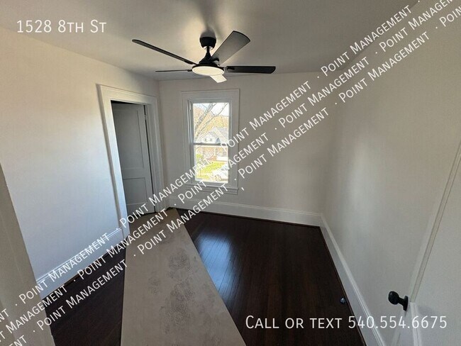 Building Photo - 1528 8th St SE