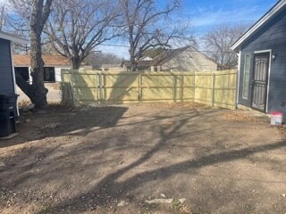 Building Photo - 2800 Burchill Rd