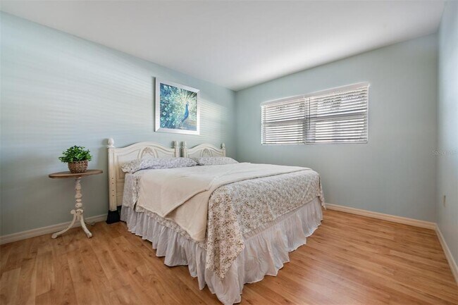 Building Photo - 5521 80th St N